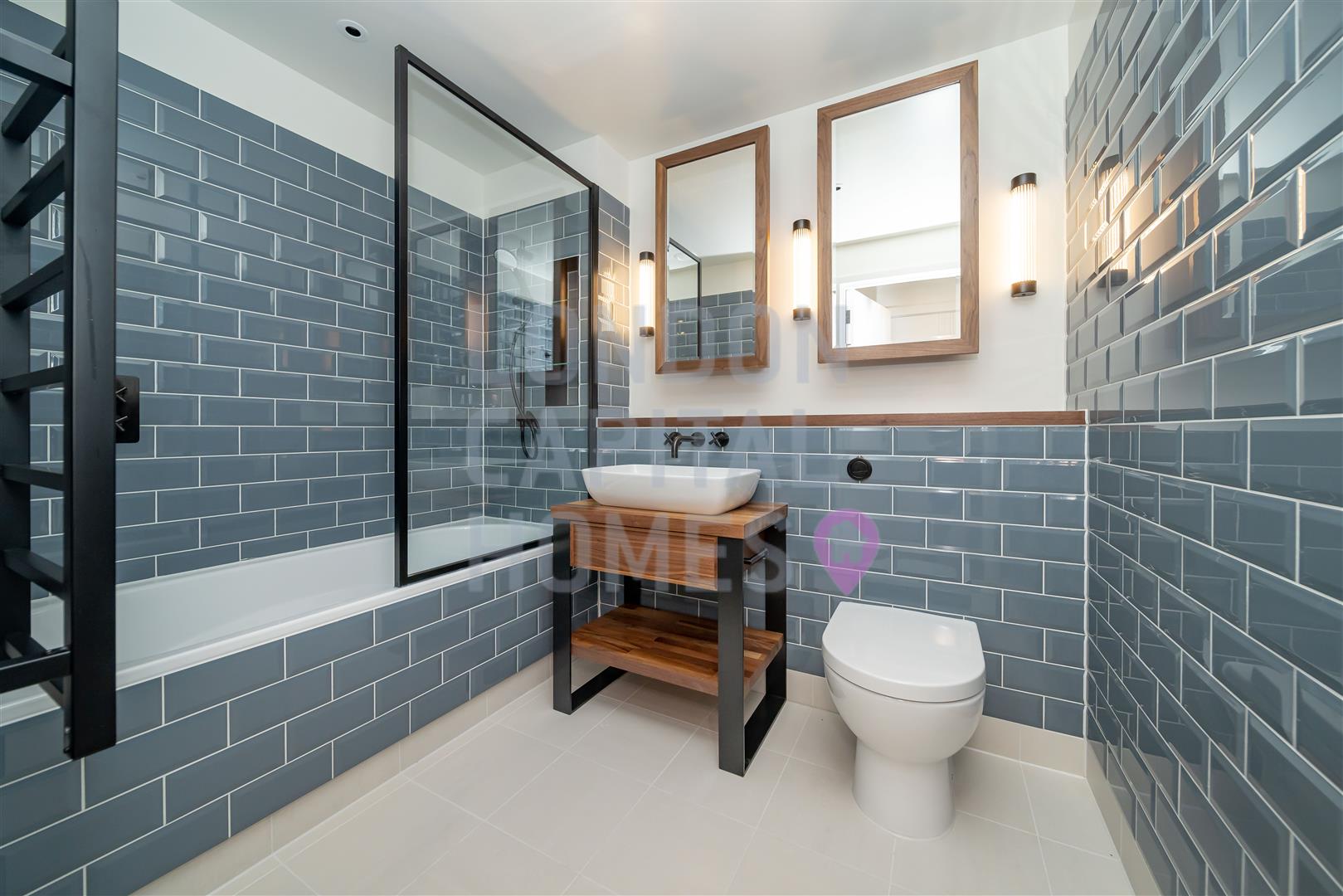 1 merino Gardens, London